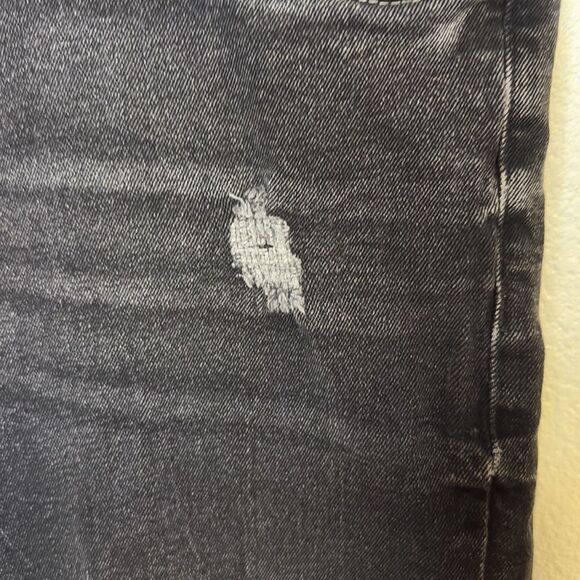 &Denim- Slim Fit Cuffed Button Fly Distressed Bermuda Shorts black- Size 34 - Picture 3 of 10